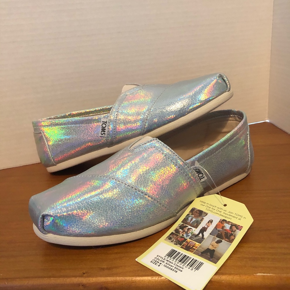 NWT Toms Classic Silver Shine Slip-on